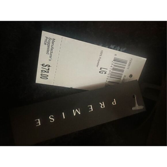 Premise holiday Christmas sweater sock set women’s size large snowflake black&wh - Picture 9 of 10